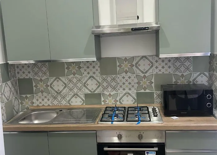 Garibaldi Palace * Katanya