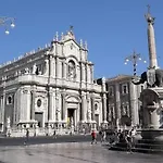 Garibaldi Palace Апартаменты Катания